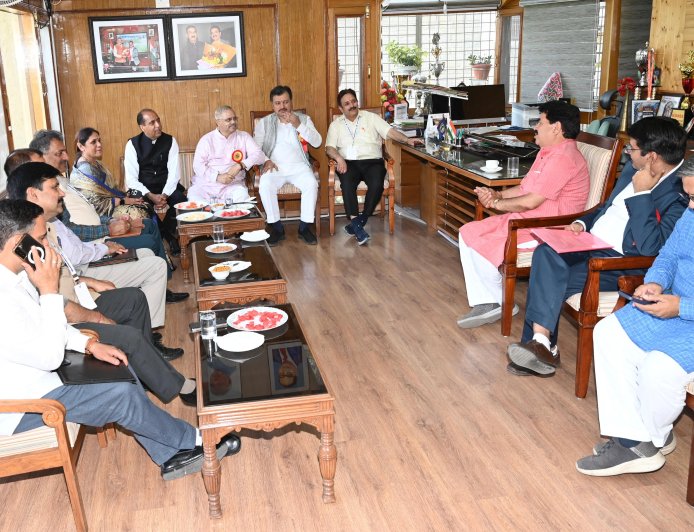 एबीवीपी के वरिष्ठ कार्यकर्ता सम्मेलन “स्मृति-2026” में पहुंचे नेता प्रतिपक्ष