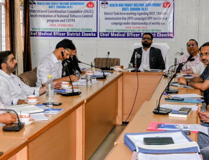 बालिकाओं को एचपीवी टीके से मिलेगी सर्वाइकल कैंसर से सुरक्षा : अतिरिक्त उपायुक्त अमित मैहरा