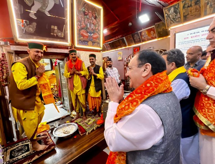 हनुमान जी का आशीर्वाद लेकर देश की प्रगति और प्रधानमंत्री मोदी की दीर्घायु की कामना की : जगत प्रकाश नड्डा