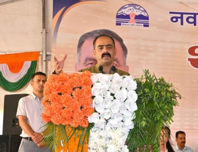 ग्रामीण विकास एवं पंचायतीराज मंत्री ने दिलाई नवनिर्वाचित पंचायत प्रधान-उप्रधानों को शपथ