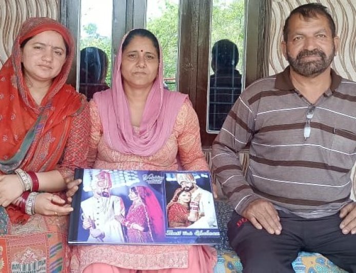 बोर्ड ने की मदद तो बेटे की शादी का बोझ हुआ हल्का, कामगार कल्याण बोर्ड ने राकेश कुमार को दी 51 हजार रुपये की मदद