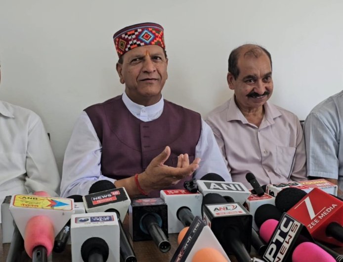 नाहन मेडिकल कॉलेज में चरमराई स्वास्थ्य सुविधाएं, 4 सालों में मेडिकल निर्माण शुरू नहीं करवा पाई कर सरकार : डॉ राजीव बिंदल
