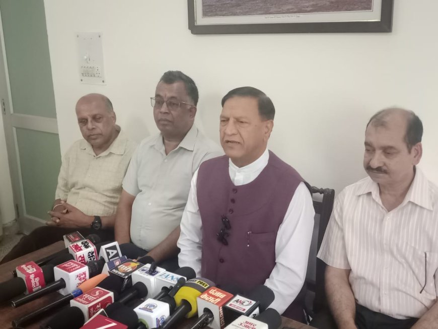 लोकतांत्रिक व्यवस्था को तार तार कर रही कांग्रेस, भाजपा अध्यक्ष डॉ राजीव बिंदल का बड़ा आरोप