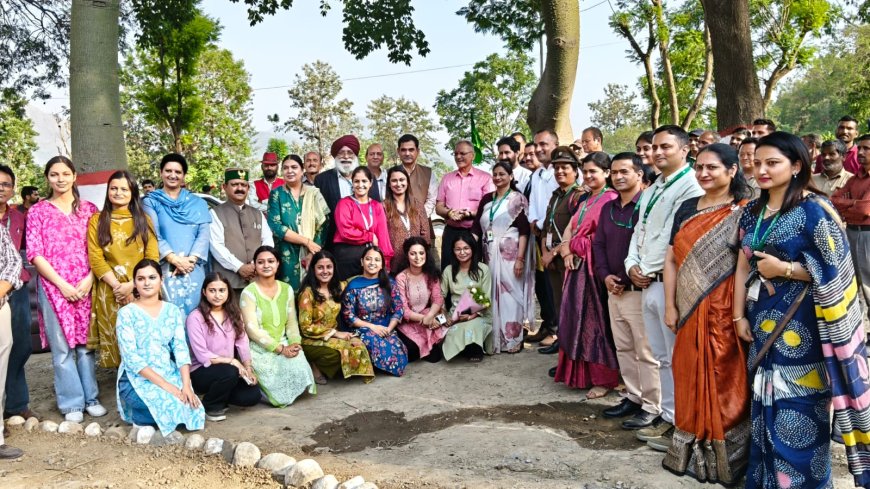 राज्यपाल ने डॉ. वाई.एस. परमार औद्यानिकी एवं वानिकी विश्वविद्यालय की 17वीं सीनेट बैठक की अध्यक्षता की