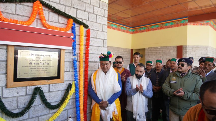 राजस्व, मंत्री ने बौद्ध मंदिर मैदान नाको में आयोजित सरकार गांव के द्वार कार्यक्रम में की शिरकत