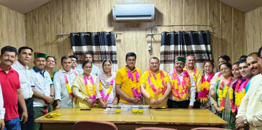 ददाहू ब्लॉक समिति पर कांग्रेस का कब्जा, क्षमा नन्द शर्मा अध्यक्ष और रक्षा नेगी बनी उपाध्यक्ष