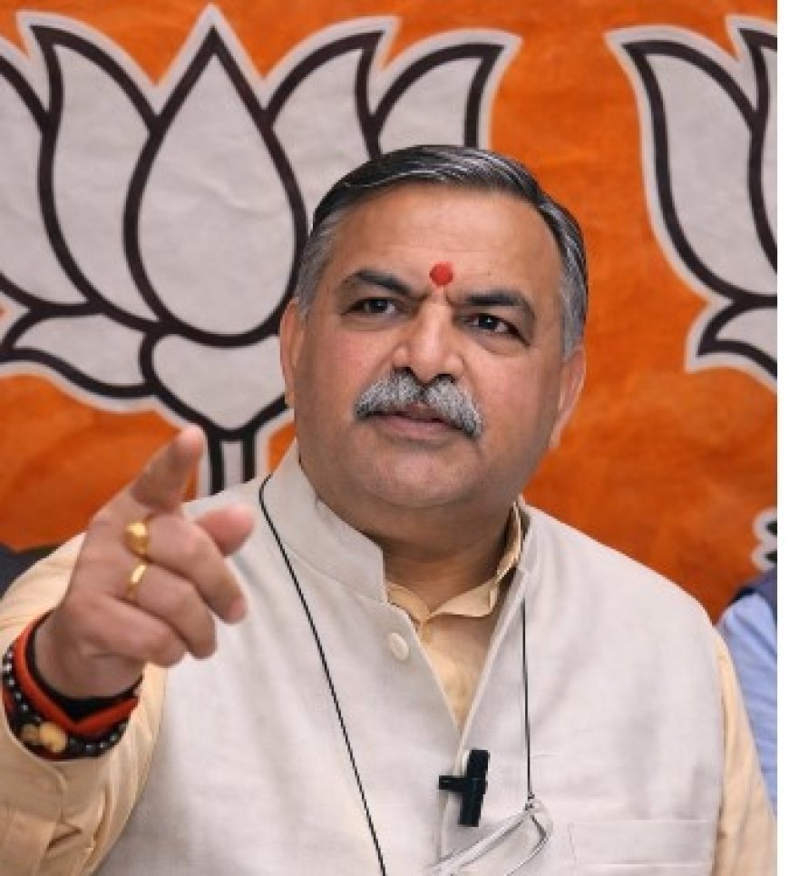 कांग्रेस सरकार सेब बागवानों पर थोप रही मनमानी, 100 पेटी की सीमा से होगा भारी नुकसान — संदीपनी भारद्वाज