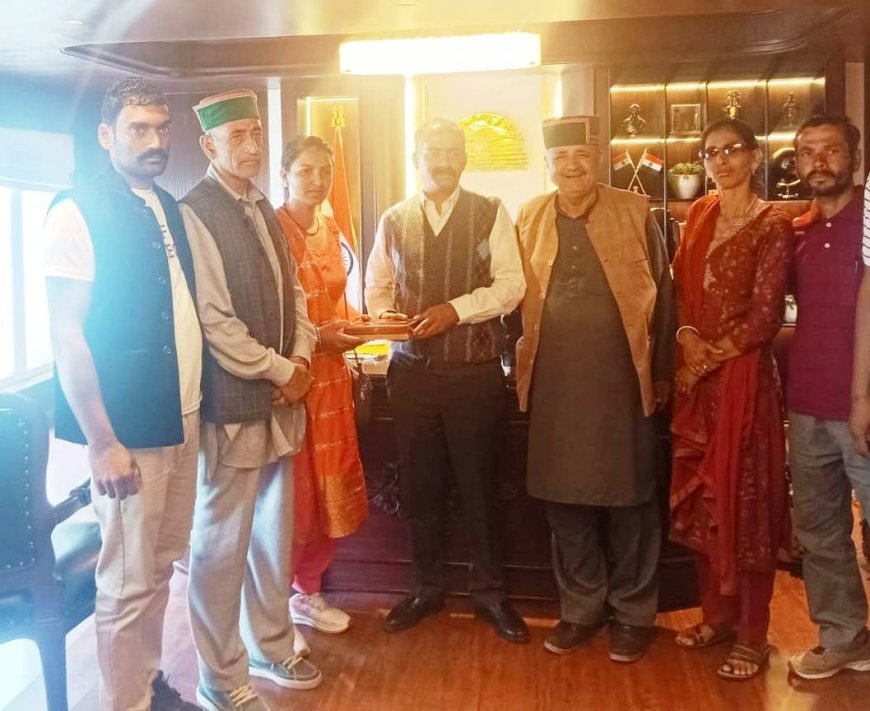 पीरन पंचायत के नवनिर्वाचित प्रतिनिधियों ने की पंचायतीराज मंत्री से शिष्टाचार भेंट