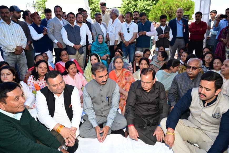 ठाकुर सुखविन्द्र सिंह सुक्खू ने पूर्व मुख्यमंत्री की जयंती पर श्रद्धांजलि अर्पित की