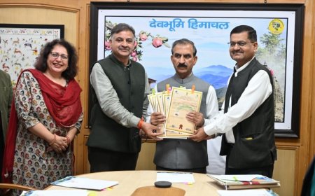 एचएएस एवं संबद्ध सेवाओं के प्रशिक्षु अधिकारियों ने मुख्यमंत्री से शिष्टाचार भेंट की