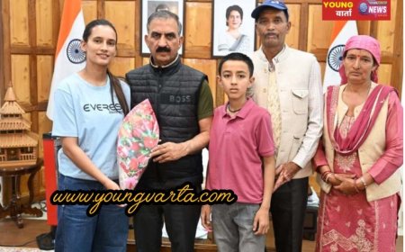 मुख्यमंत्री ने एवरेस्ट विजेता रुचि ठाकुर को किया सम्मानित, उपलब्धि पर एक लाख रुपये के पुरस्कार की घोषणा की