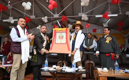 विद्यार्थी मानवीय मूल्यों को अपनाएं और नशे व सोशल मीडिया के दुष्प्रभावों से बचे - विक्रमादित्य सिंह