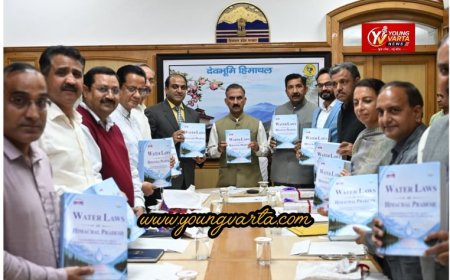 मुख्यमंत्री ने ‘वॉटर लॉज ऑफ हिमाचल’ संकलन का विमोचन किया