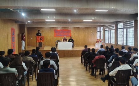 परिसर से राष्ट्र निर्माण तक युवाओं की भूमिका पर संगोष्ठी का आयोजन,  छात्रों की सहभागिता के साथ मनाया गया राष्ट्रीय विद्यार्थी दिवस