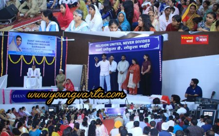 भाषाओं के संगम से ही युवाओं में मर्यादा और मेलजोल से ही आध्यात्मिक व सामाजिक जीवन की नींव सम्भव
