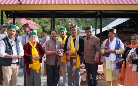 राजस्व मंत्री ने कल्पा विकास खंड की कोठी, पूर्वनी पंचायतों का किया दौरा