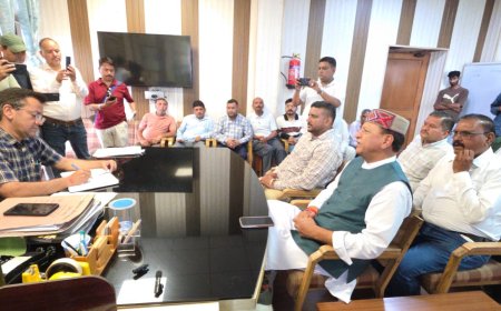 गिरिनगर–पॉलिटेक्निक सड़क निर्माण में करोड़ों की बर्बादी बर्दाश्त नहीं करेगी भाजपा : डॉ. राजीव बिंदल