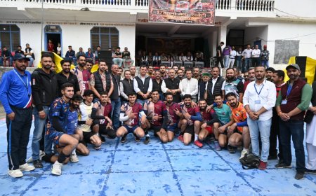 शिक्षा मंत्री ने 87 लाख से बनने वाले हरिजन बस्ती धार शरघाल संपर्क मार्ग का किया भूमि पूजन