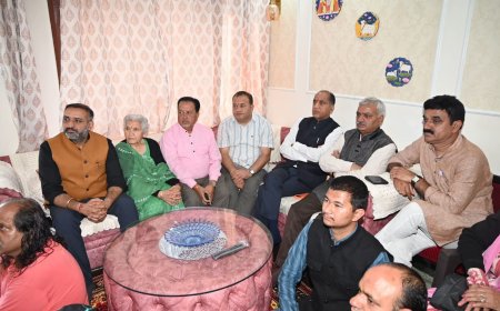 हिमाचल में भर्ती अनियमितताओं, पेपर लीक और भ्रष्टाचार पर प्रदेश सरकार पूरी तरह बेनकाब, दोषियों को संरक्षण दे रही कांग्रेस सरकार : जयराम ठाकुर