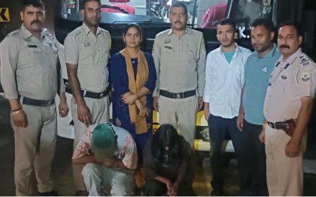 वोल्वो बस में 143.180 ग्राम चिट्टा बरामद, युवक-युवती गिरफ्तार