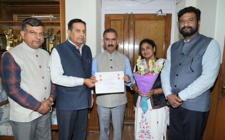 मुख्यमंत्री ने राज्य अनुसूचित जाति आयोग को स्कोच अवार्ड-2026 के सेमीफाइनल में चयनित होने पर बधाई दी