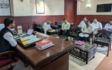 सार्वजनिक वितरण प्रणाली की जिला स्तरीय समीक्षा बैठक आयोजित