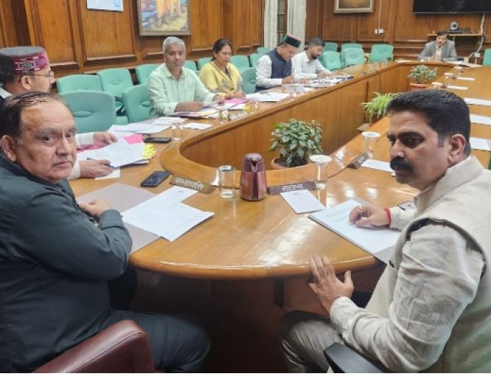 कुलदीप पठानिया की अध्यक्षता में आयोजित याचिका समिति की बैठक हुई सम्पन्न, अभी तक कुल 118 याचिकाओं में से 55 का हुआ निपटारा