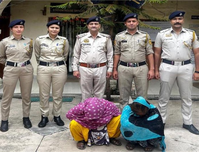 शिमला पुलिस ने 72 घंटों में सुलझाई चोरी की गुत्थी, ₹50 लाख के गहने बरामद...पंजाब की 2 शातिर महिलाएं गिरफ्तार