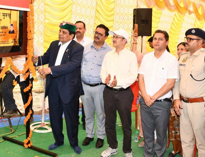 स्वच्छ एवं हरित ऊर्जा को बढ़ावा देने के लिए वर्तमान प्रदेश सरकार निरंतर प्रयासरत - डॉ. शांडिल