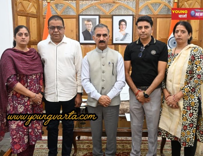 स्ट्रेट ऑफ होर्मुज़ में मृतक के परिवार ने न्याय की मांग की परिवार ने मुख्यमंत्री से भेंट की