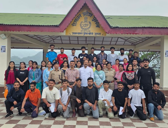 पुलिस भर्ती की निःशुल्क कोचिंग के लिए उमड़ी युवाओं की भीड़, 590 अभ्यर्थियों ने कराया कोचिंग के लिए  पंजीकरण