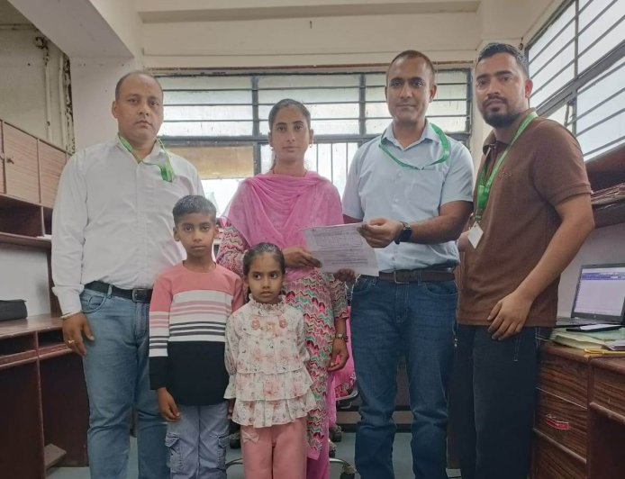 आउटसोर्स कर्मी की मौत के बाद परिजनों का सहारा बनी ईएसआईसी की पेंशन