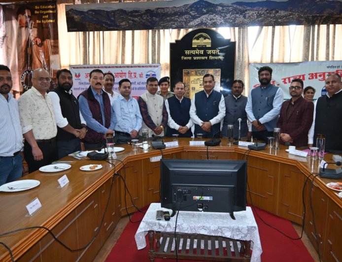 चियोग स्कूल में छात्रा के साथ भेदभाव मामले में आयोग ने तलब की रिपोर्ट, आयोग ने लांच किया भीम पत्र