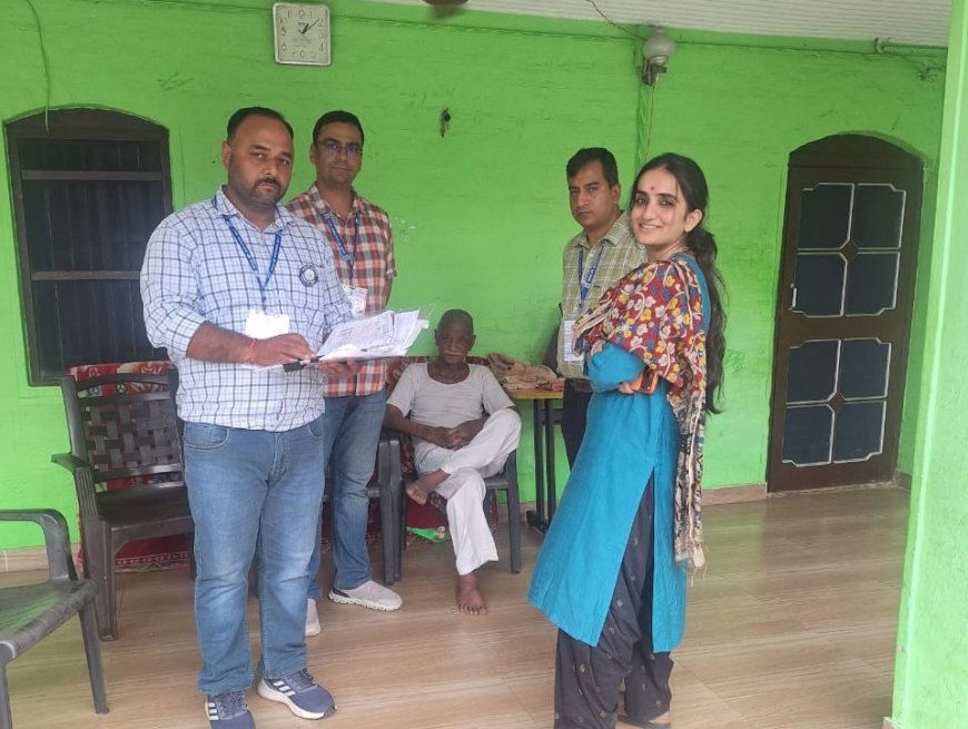 उपायुक्त गंधर्वा राठौड़ ने किया जनगणना के कार्य का निरीक्षण