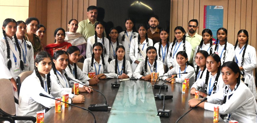 बच्चे लक्ष्य निर्धारित कर कठिन परिश्रम से जीवन में सफलता प्राप्त करें : अपूर्व देवगन