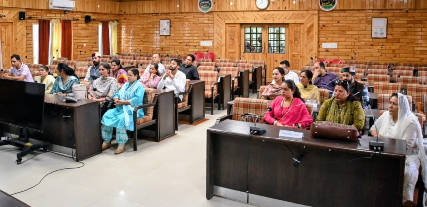 जिला परिषद अध्यक्ष और उपाध्यक्ष का निर्वाचन संपन्न, रेखा ठाकुर अध्यक्ष जबकि लियाकत अली खान उपाध्यक्ष निर्वाचित