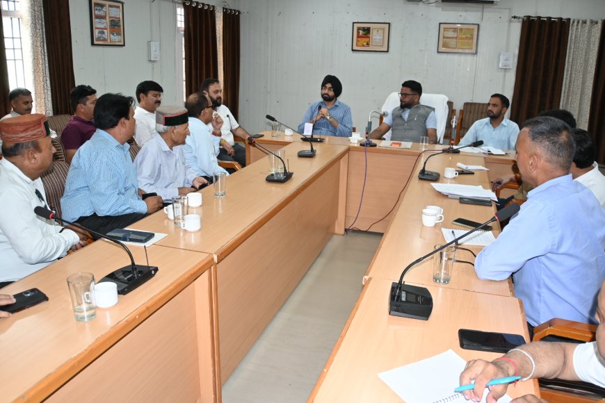अंतर्राष्ट्रीय मिंजर मेला-2026 के तहत सांस्कृतिक उप समिति की बैठक आयोजित, कलाकारों के चयन को लेकर की गई चर्चा