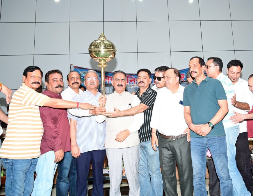 गरीब एवं भूमिहीन लोगों के अतिक्रमण के मामलों में रियायत के लिए बनाएंगे नीति- मुख्यमंत्री