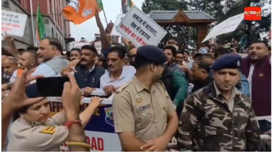 शिमला में कांग्रेस-भाजपा आमने-सामने, 1 घंटे तक चली नारेबाजी