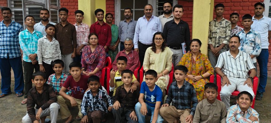 सिरमौर के आदर्श बाल निकेतन का त्रैमासिक निरीक्षण, बच्चों की सुविधाओं और स्वास्थ्य व्यवस्थाओं का लिया जायजा