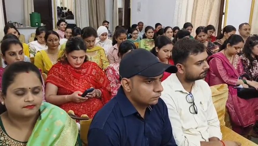 सिरमौर में टीबी उन्मूलन अभियान को मिलेगी गति, विभाग को मिली अतिरिक्त हैंड हेल्ड एक्सरे मशीनें
