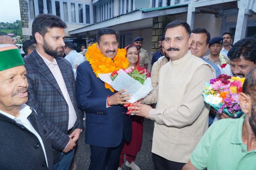 उप मुख्यमंत्री मुकेश अग्निहोत्री ने किया डलहौजी प्रस्तावित बस अड्डा स्थल का निरीक्षण