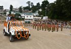 नाहन चौगान में तकनीकी शिक्षा मंत्री राजेश धर्माणी ने ध्वाजारोहण कर ली परेड की सलामी  