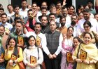 प्रशासनिक अधिकारियों की संख्या कम करने के बजाय अपने मित्रों के खर्चे घटाएँ मुख्यमंत्री : जयराम ठाकुर