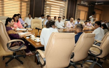 उपायुक्त ने जिला स्तरीय स्वतंत्रता दिवस समारोह की तैयारियों की समीक्षा बैठक की अध्यक्षता की