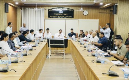 क्षेत्रीय अस्पताल ऊना को मिलेंगी दो नई एंबुलेंस, स्वास्थ्य सेवाओं को लेकर उपमुख्यमंत्री के कई अहम फैसले