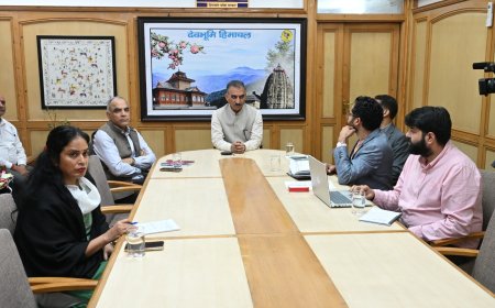 प्रदेश सरकार लाएगी नई स्वास्थ्य बीमा नीति : मुख्यमंत्री