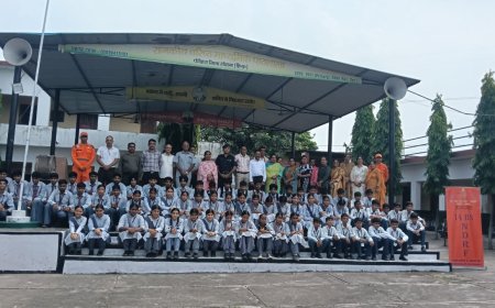 एनडीआरएफ टीम ने सिखाए छात्रों को आपदा से बचने के गुर
