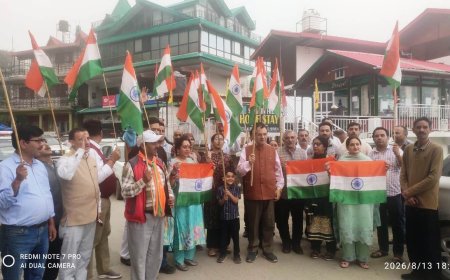 कोटी में भाजपा कार्यकर्ताओं ने निकाली तिरंगा यात्रा, गूंजे देशभक्ति के नारे
