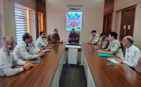 श्रावण अष्टमी मेले की व्यवस्थाओं को लेकर उपायुक्त जतिन लाल ने की समीक्षा बैठक